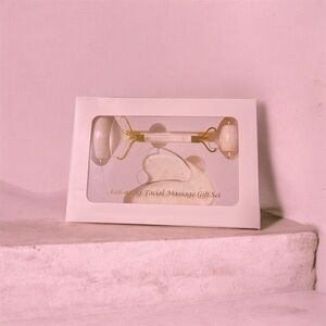 Facial Massage Gift Set with Roller